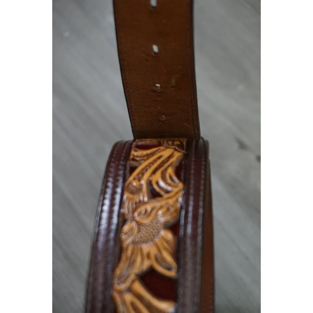 Vintage Yoakum Texas Tooled Custom Floral Leather Belt Brown Tan Western Cowboy